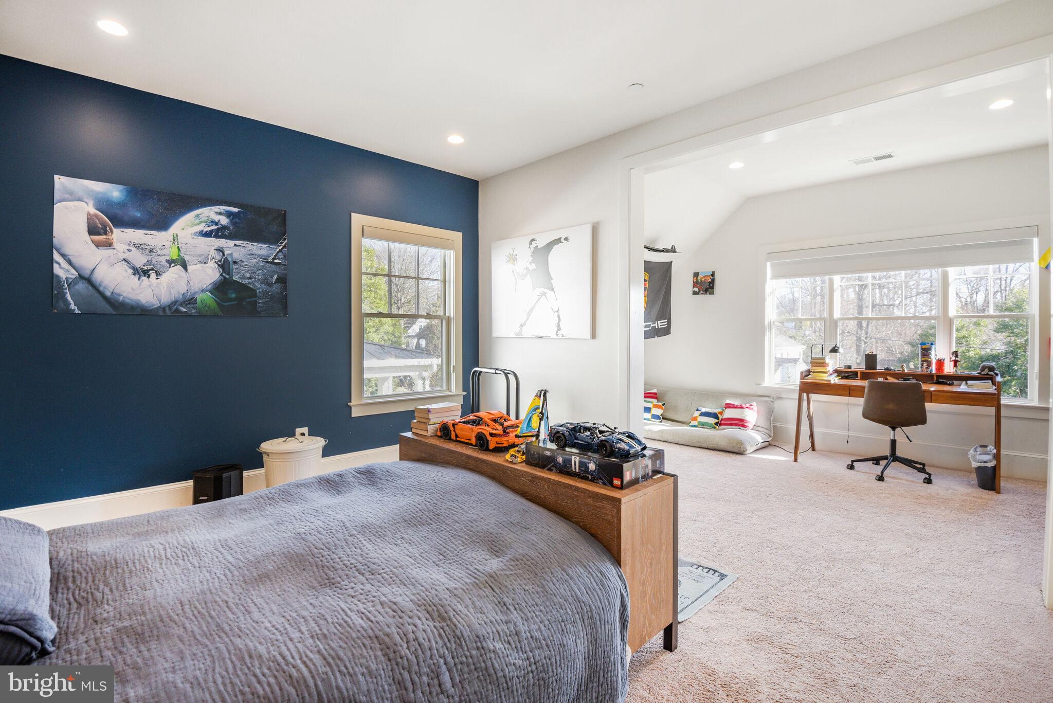 GLEN ECHO HEIGHTS - Residential Lease