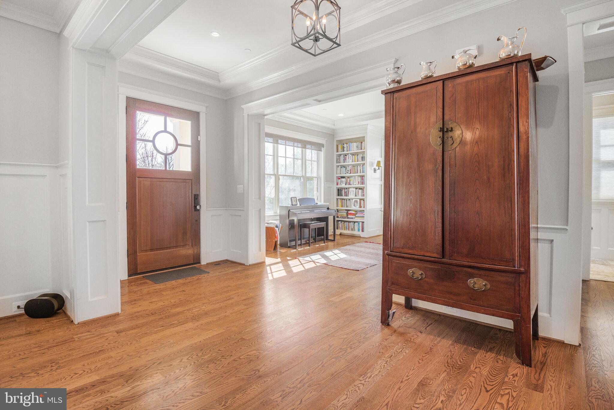 GLEN ECHO HEIGHTS - Residential Lease