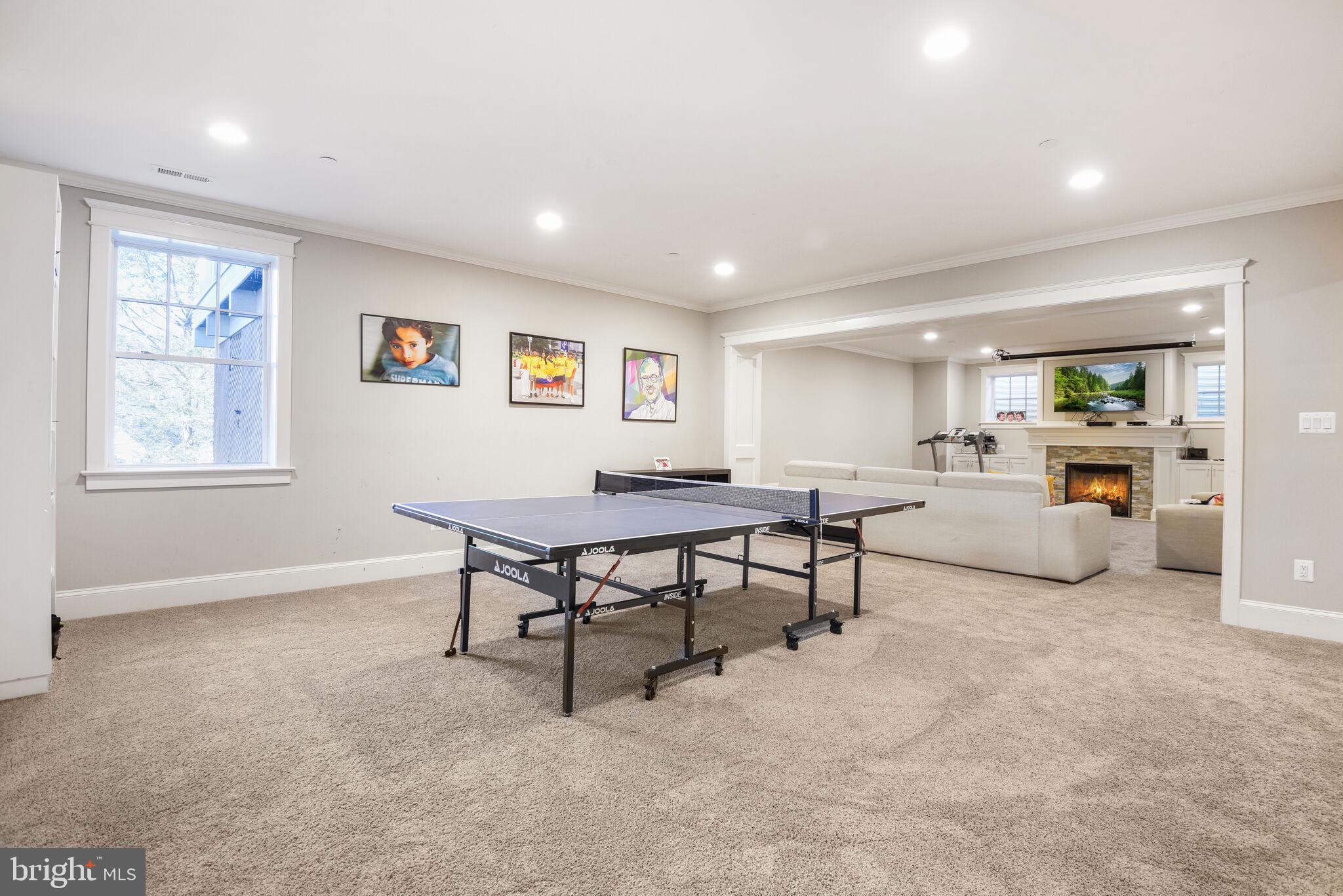 GLEN ECHO HEIGHTS - Residential Lease