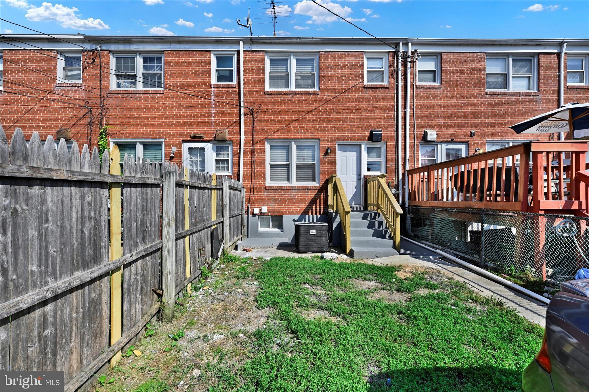 HAWTHORNE - Residential