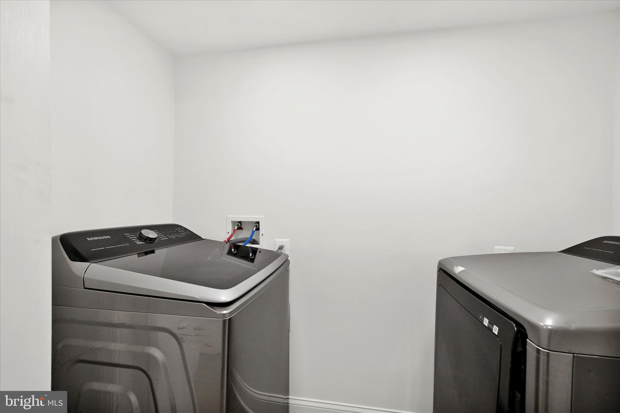 HAWTHORNE - Residential