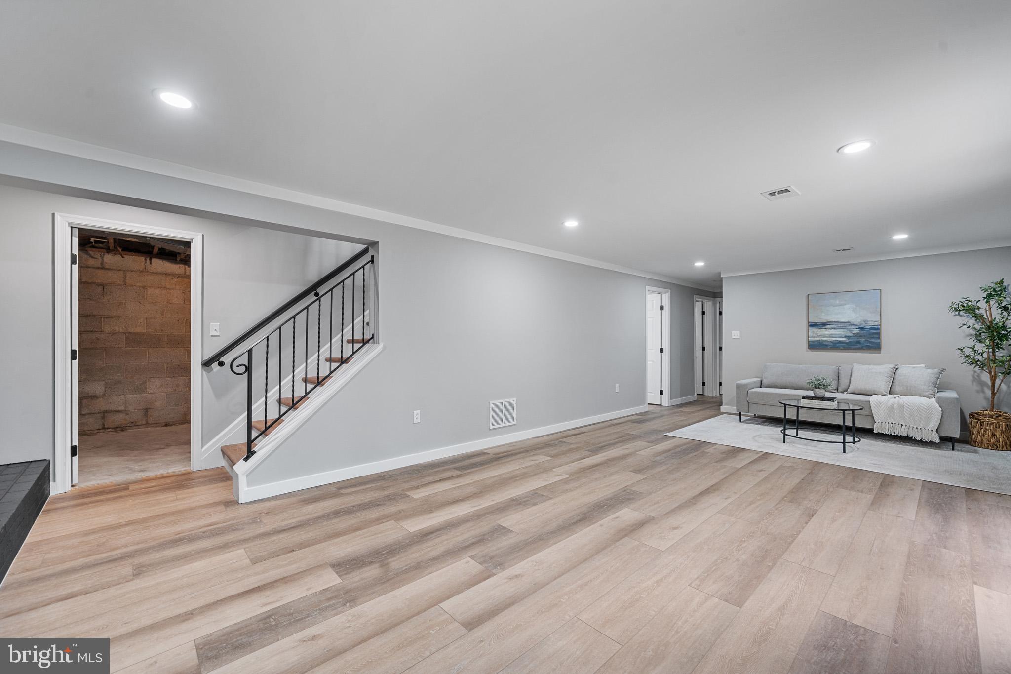 SOUTH FORT FOOTE VILLAGE - Residential