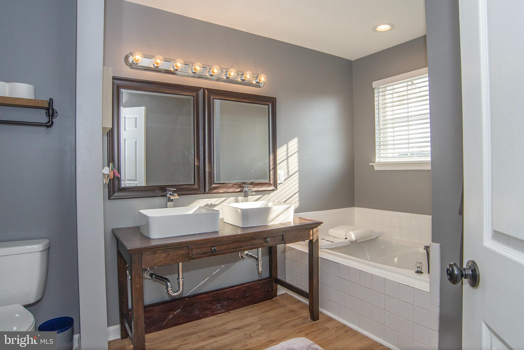 SALEM FIELDS - Residential