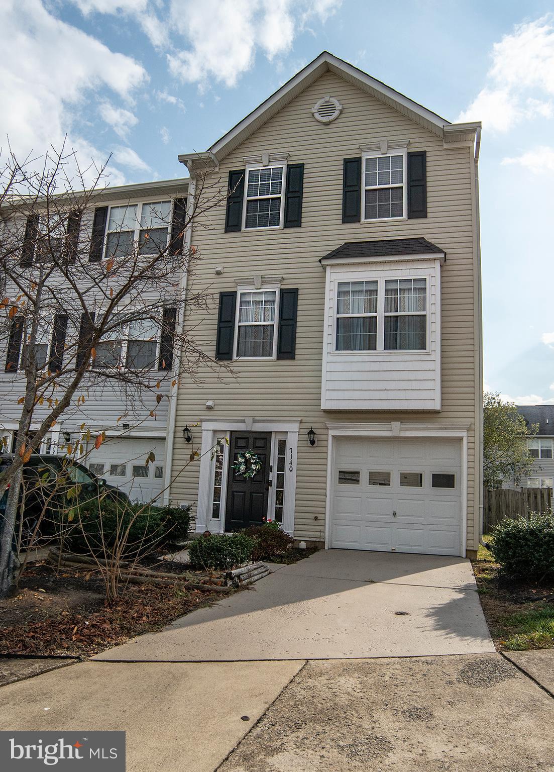 SALEM FIELDS - Residential