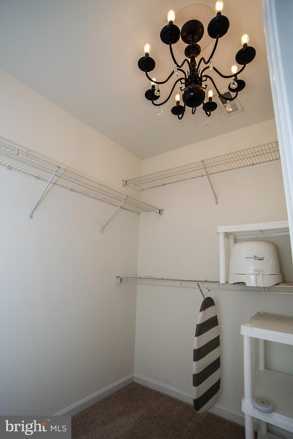 SALEM FIELDS - Residential