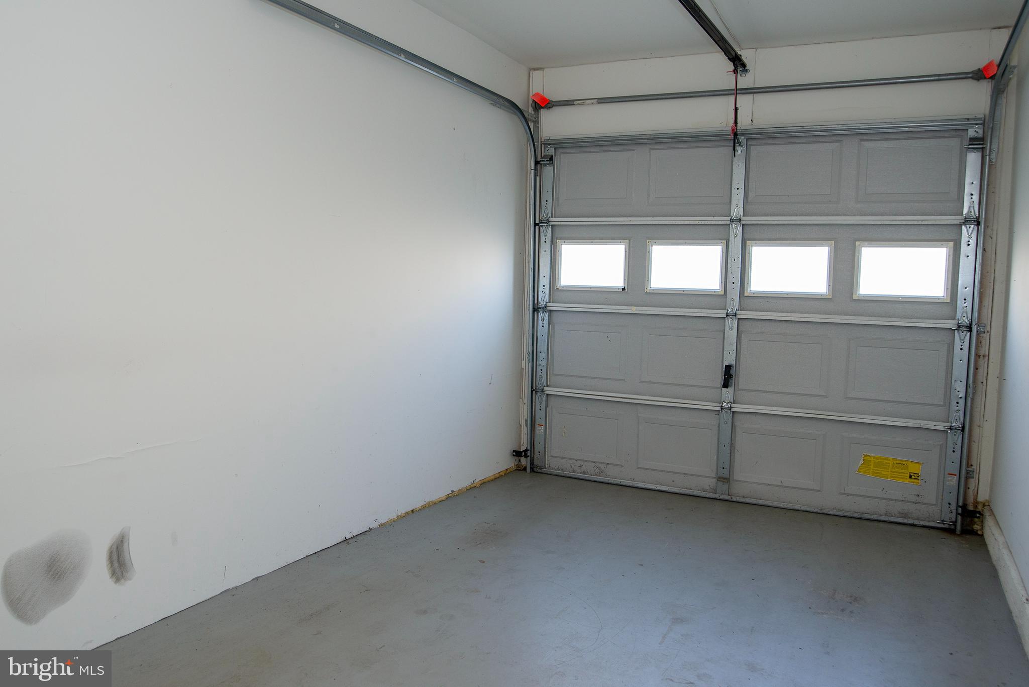 SALEM FIELDS - Residential