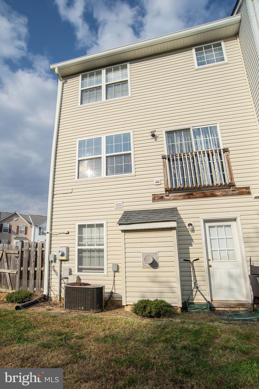 SALEM FIELDS - Residential