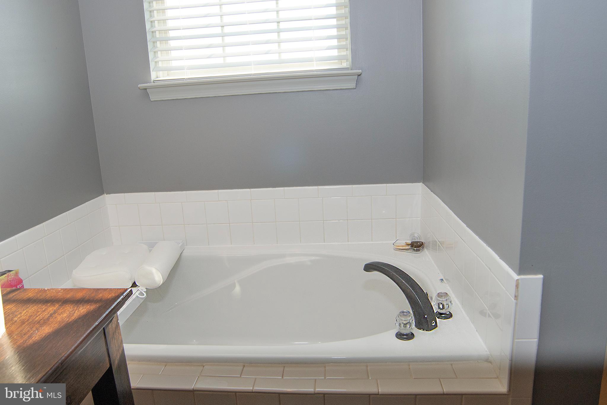 SALEM FIELDS - Residential