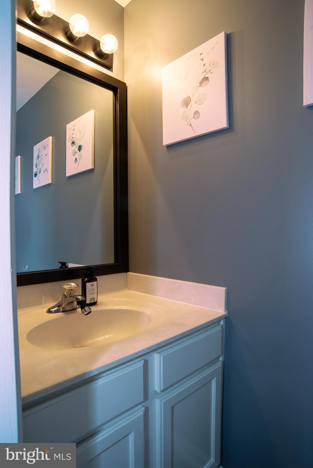 SALEM FIELDS - Residential