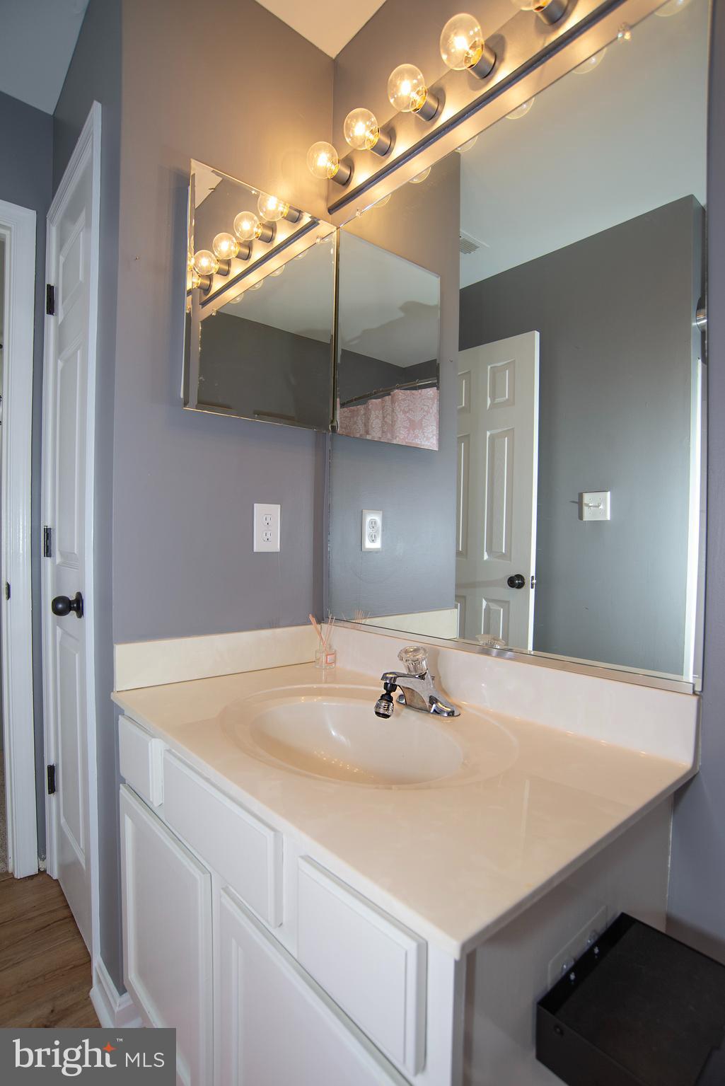 SALEM FIELDS - Residential