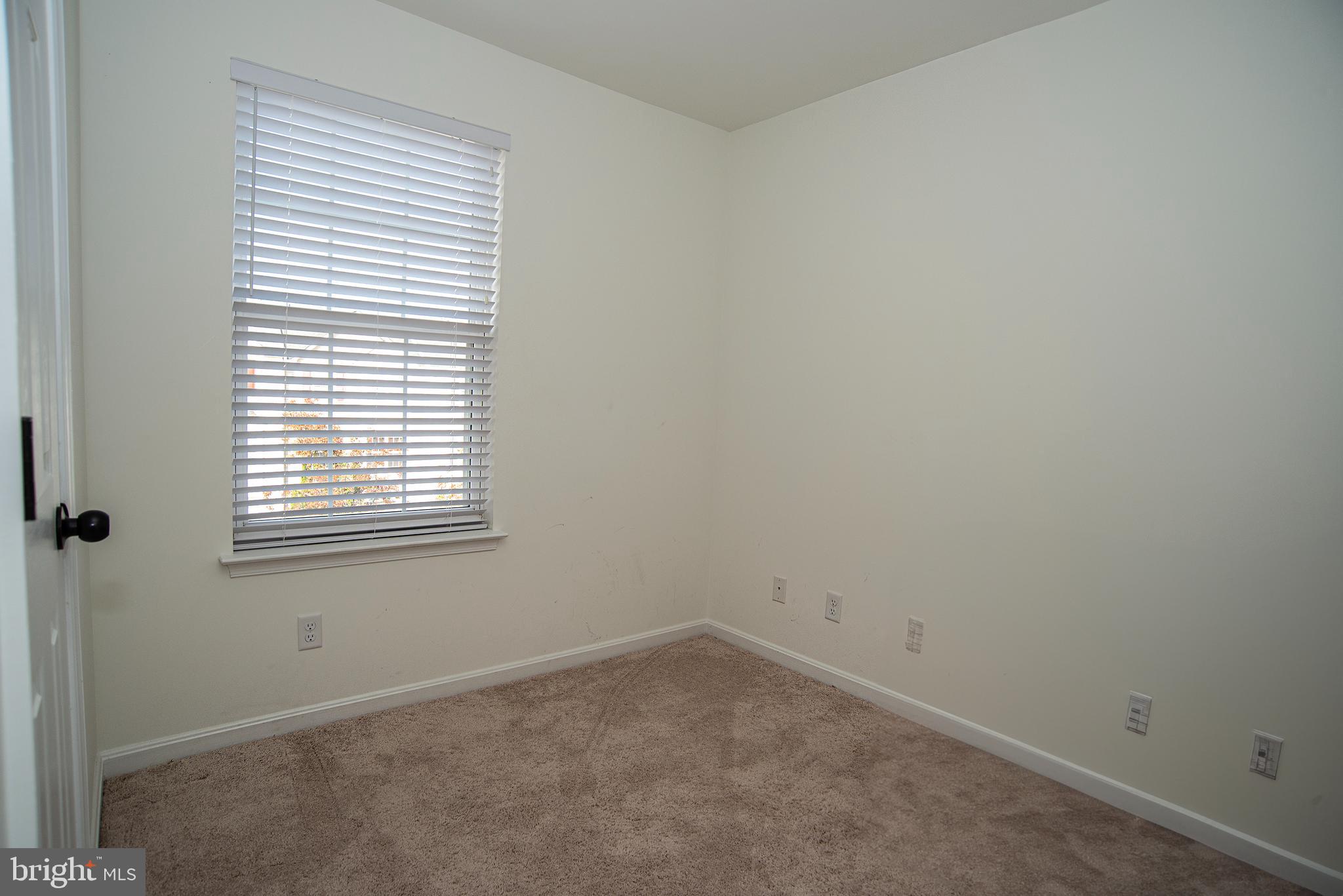 SALEM FIELDS - Residential