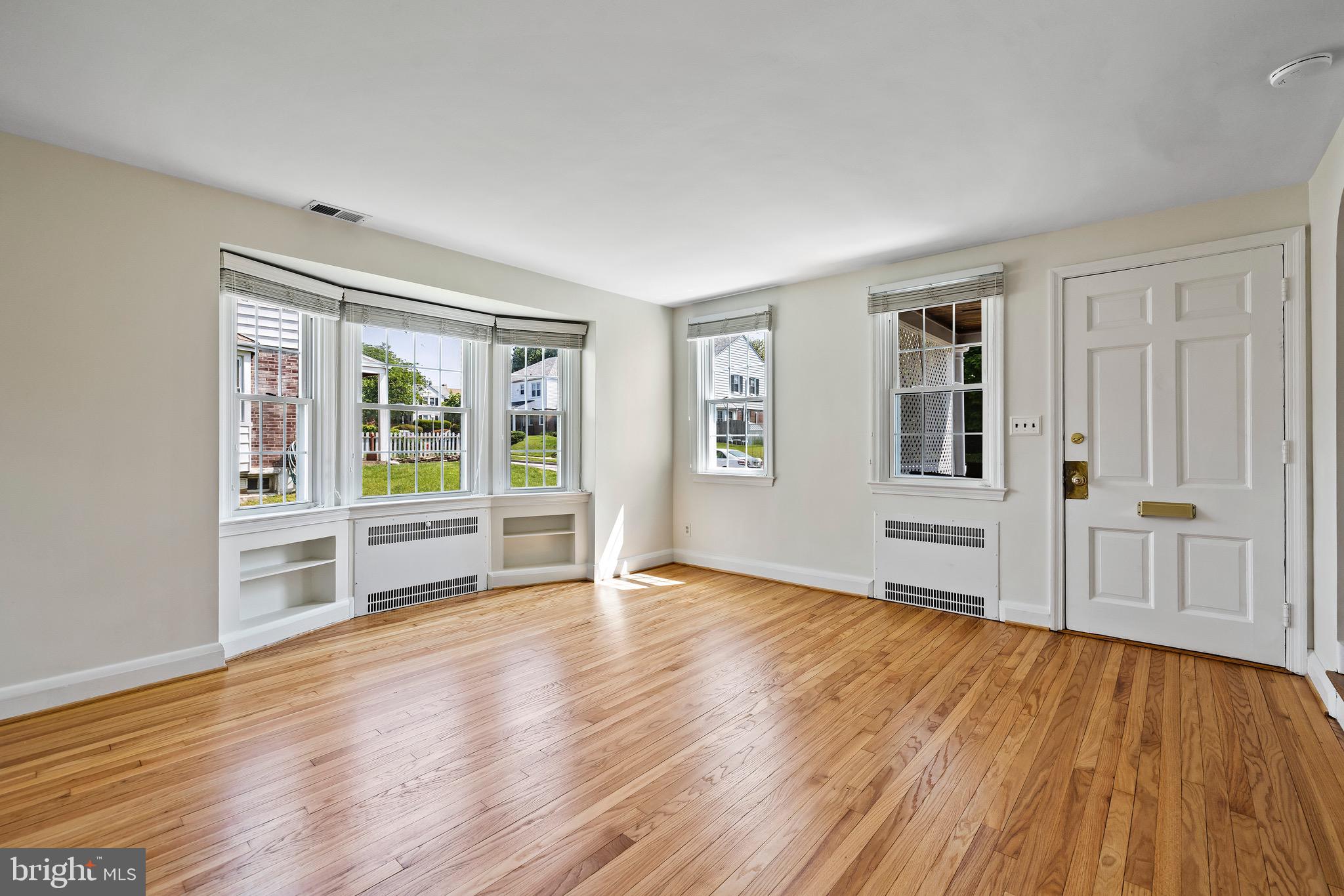 AIGBURTH - Residential