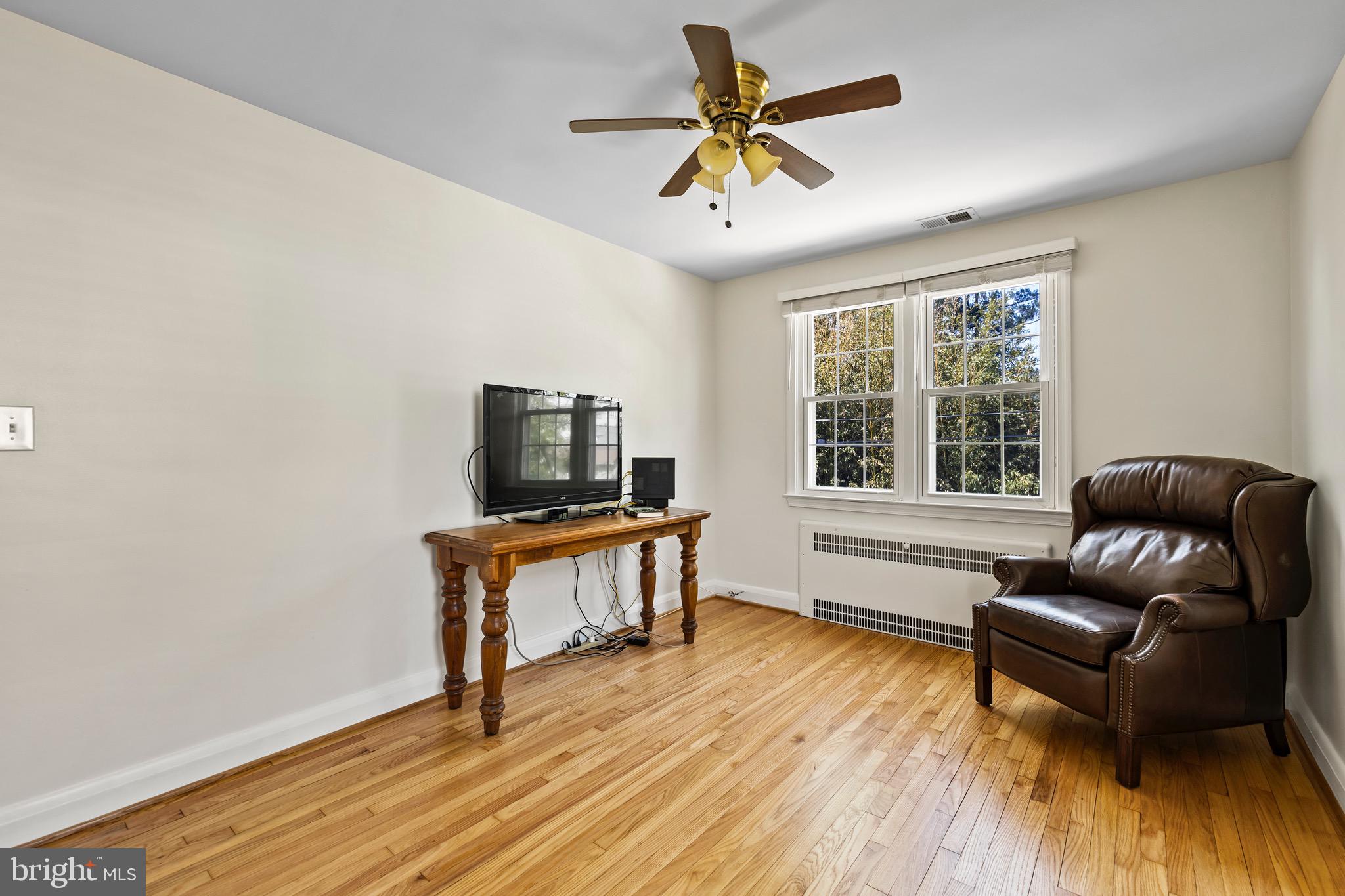 AIGBURTH - Residential