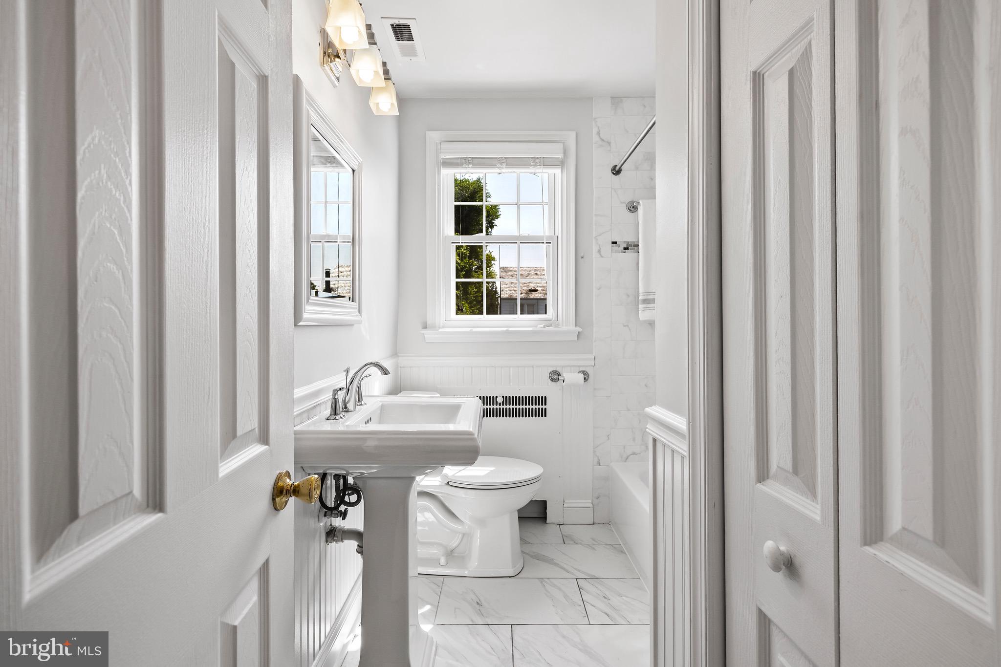 AIGBURTH - Residential