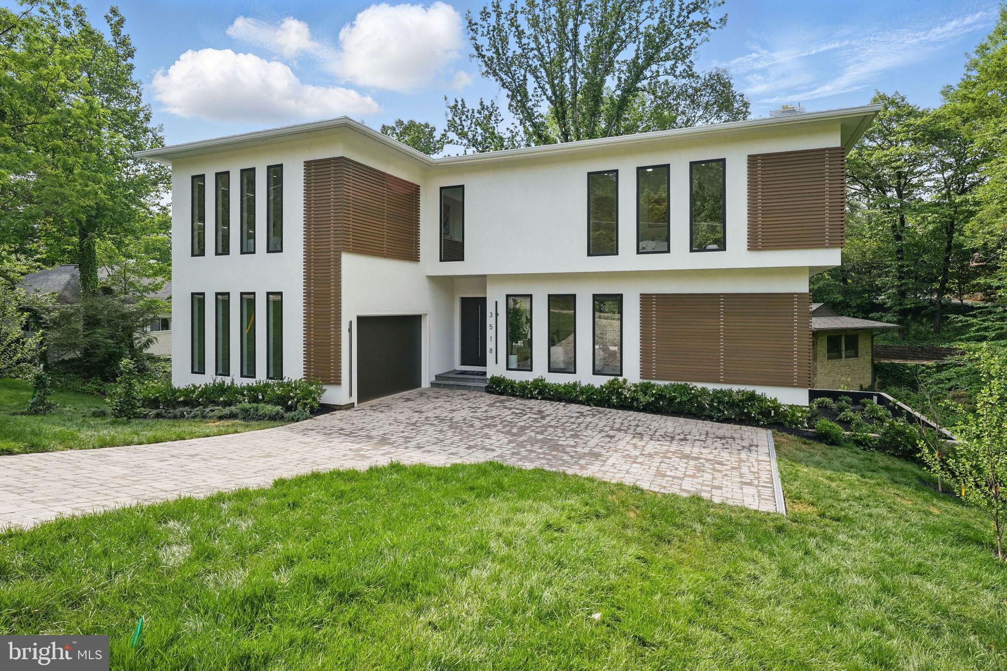 3518 PINETREE TERRACE
