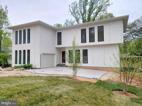 3518 PINETREE TERRACE FALLS CHURCH VA 22041