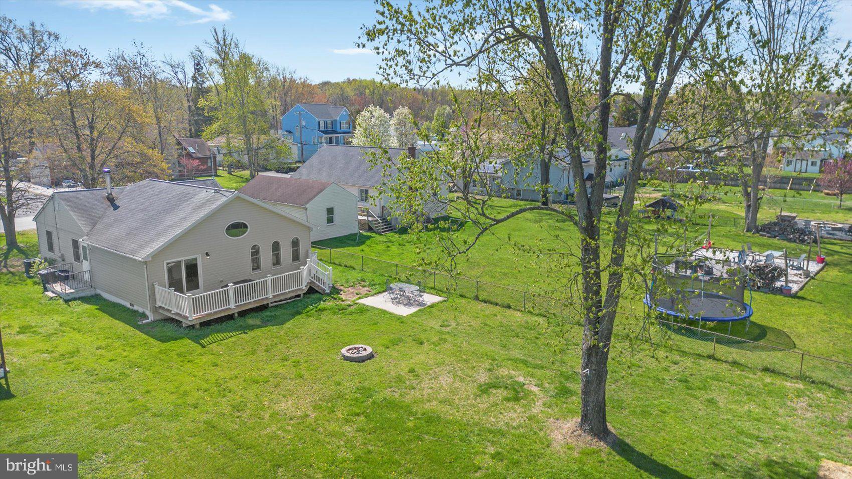 OLIVER BEACH - Residential