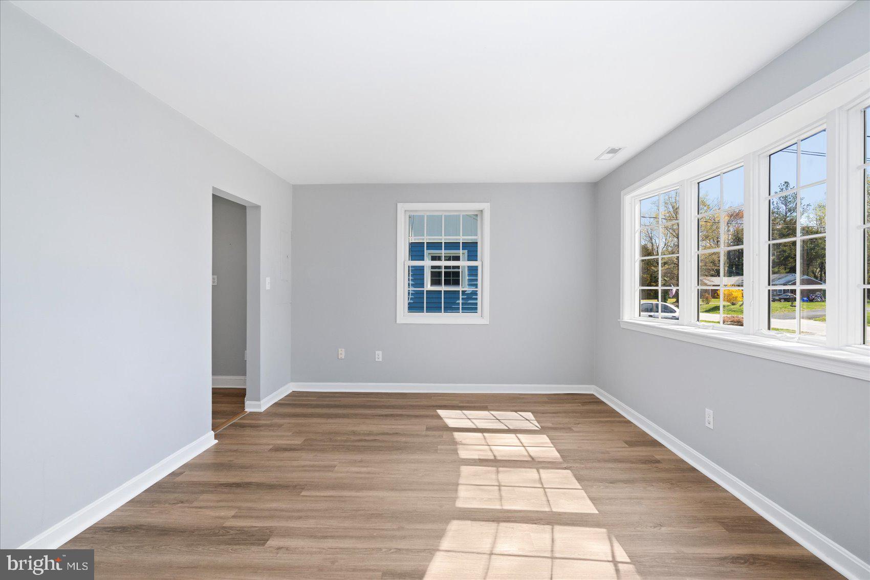 OLIVER BEACH - Residential
