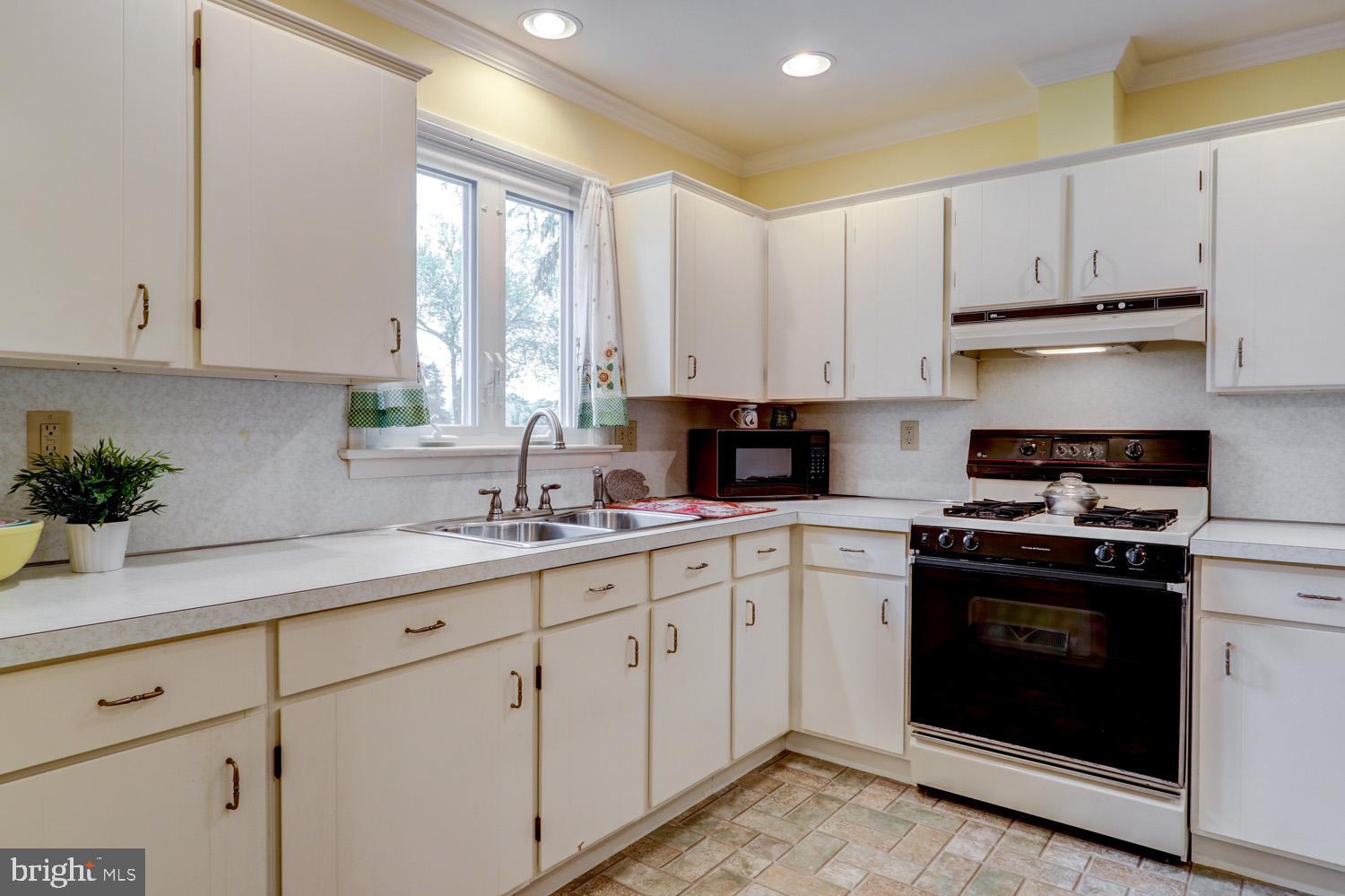 MILLERSVILLE BOROUGH - Residential