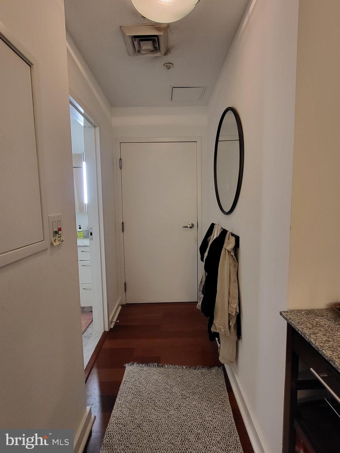 219 S 18TH STREET 29 524