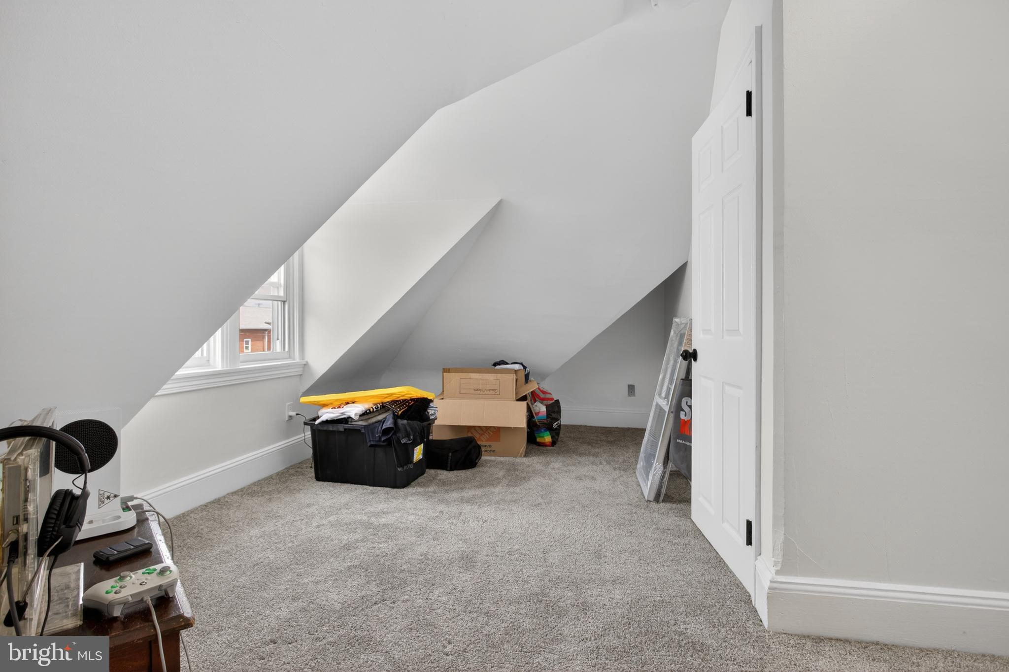 COLLINGSWOOD - Residential