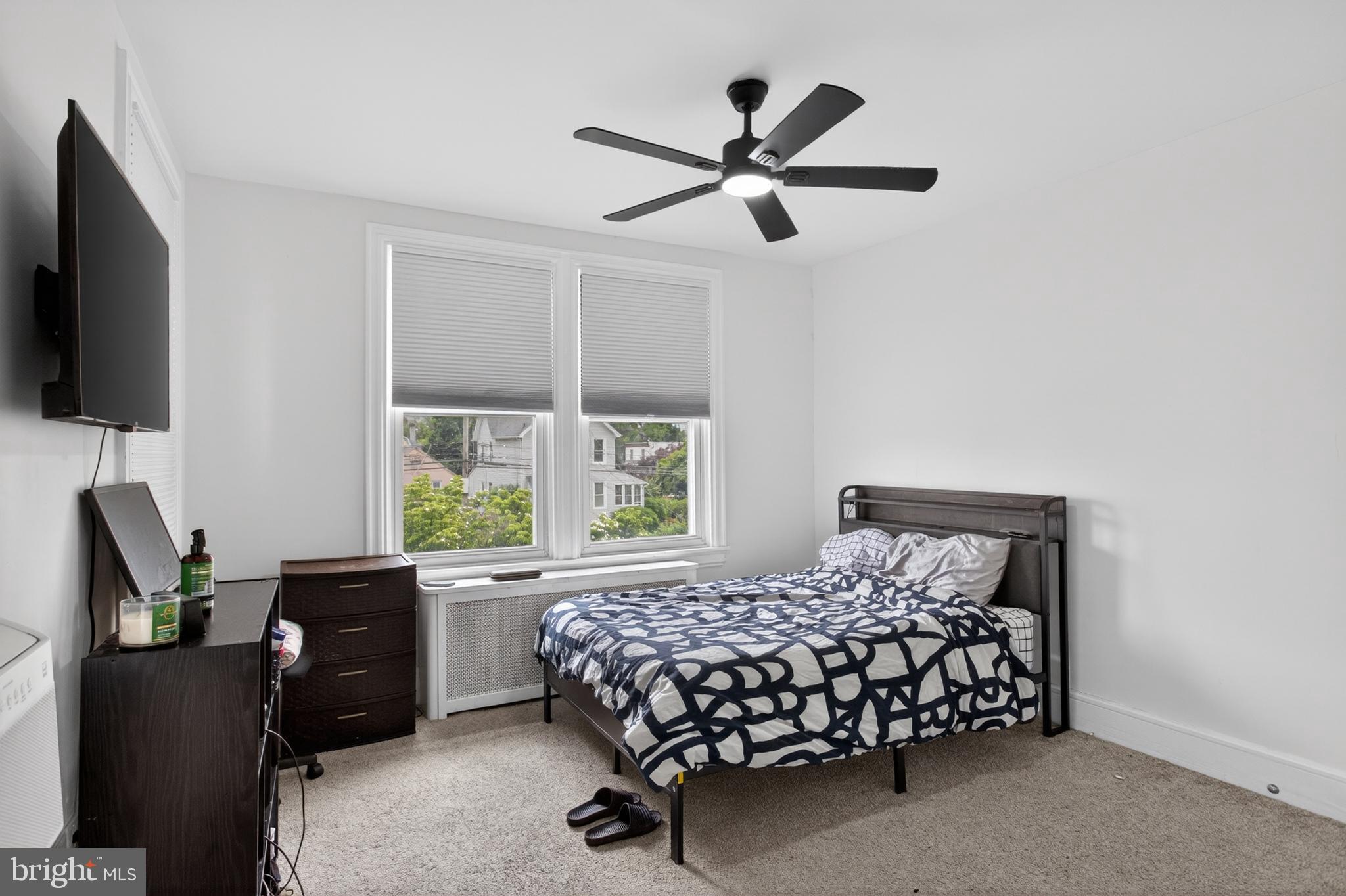 COLLINGSWOOD - Residential