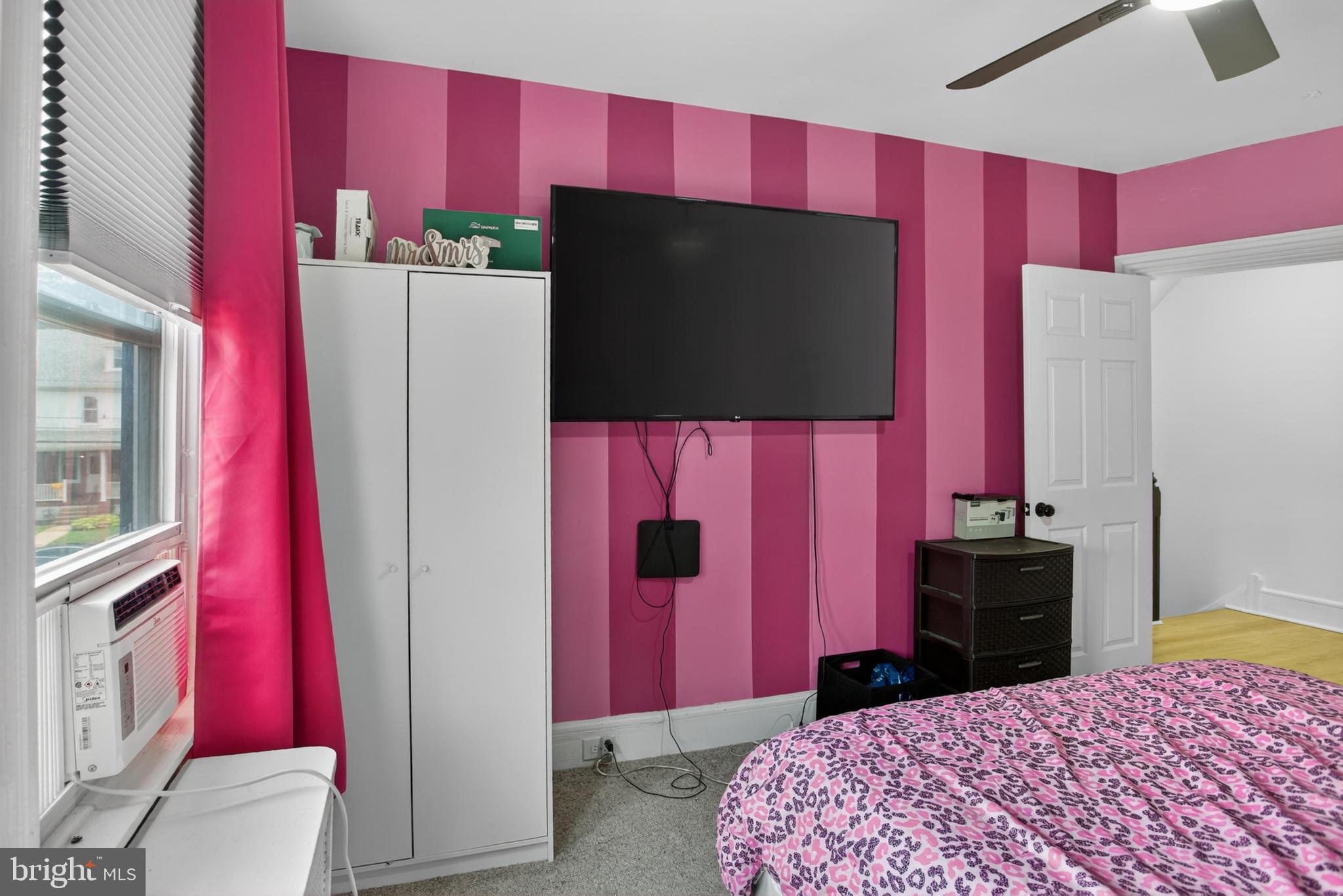 COLLINGSWOOD - Residential