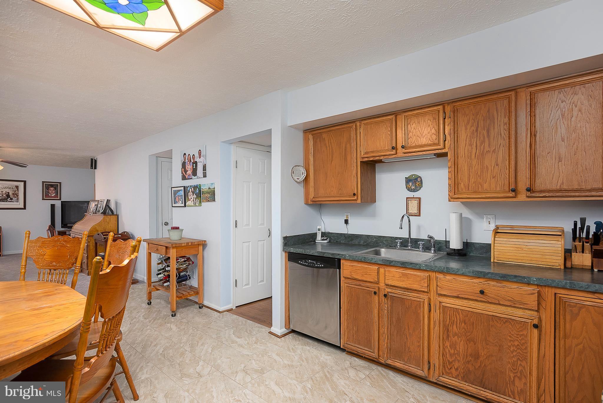 TIFFANY WOODS - Residential