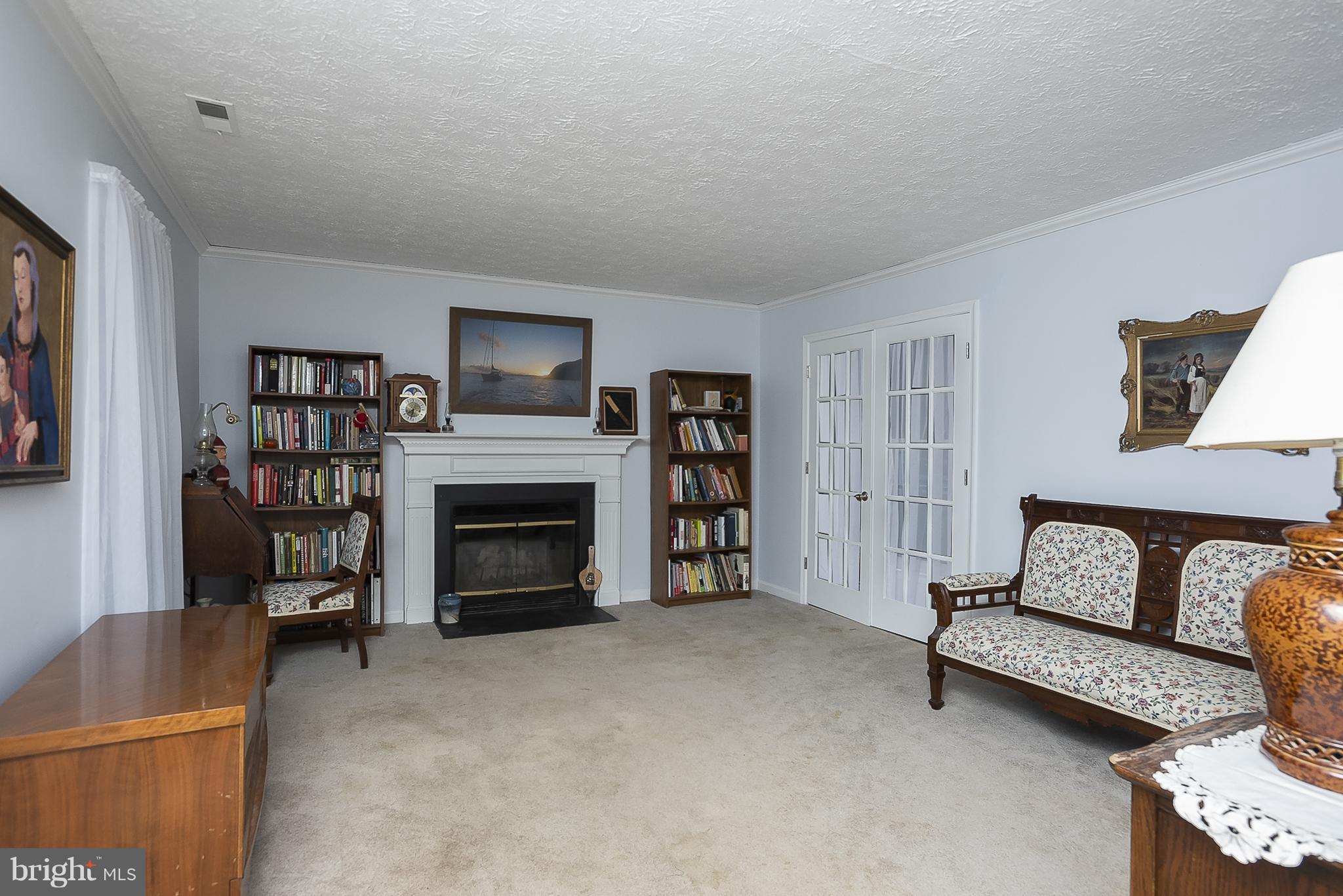 TIFFANY WOODS - Residential