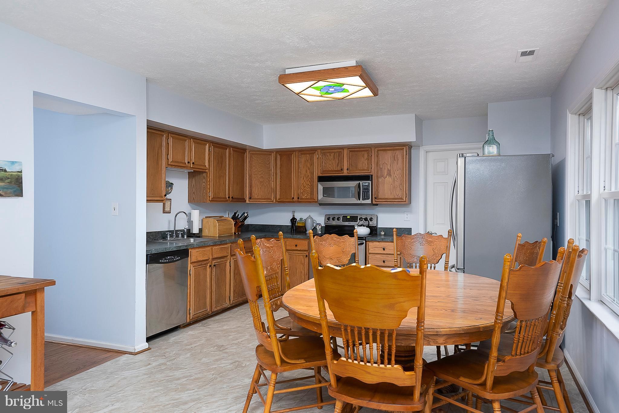 TIFFANY WOODS - Residential