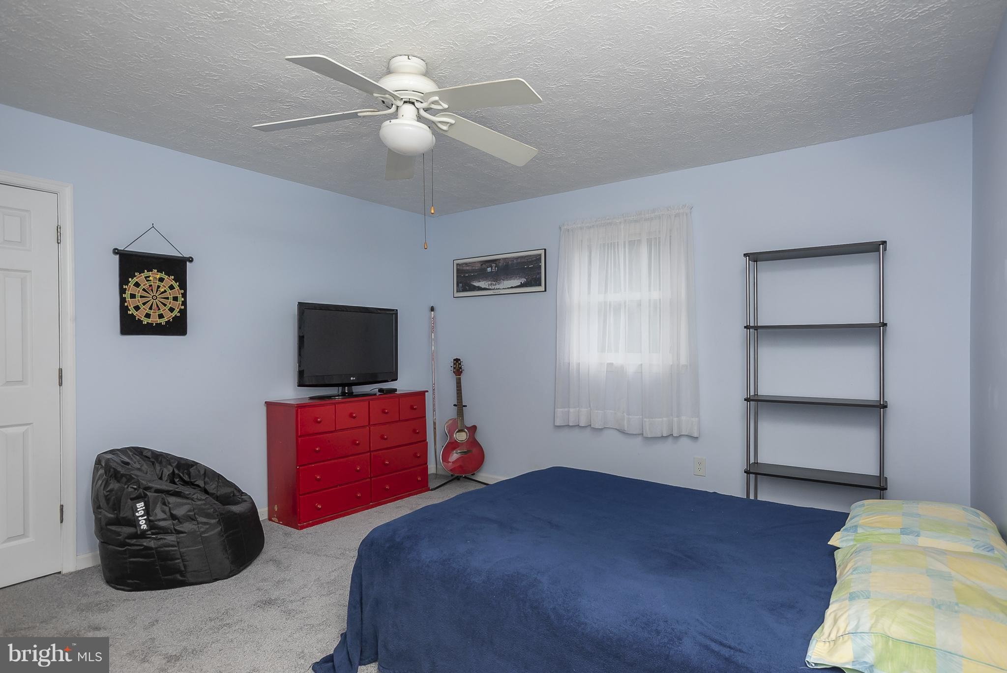 TIFFANY WOODS - Residential