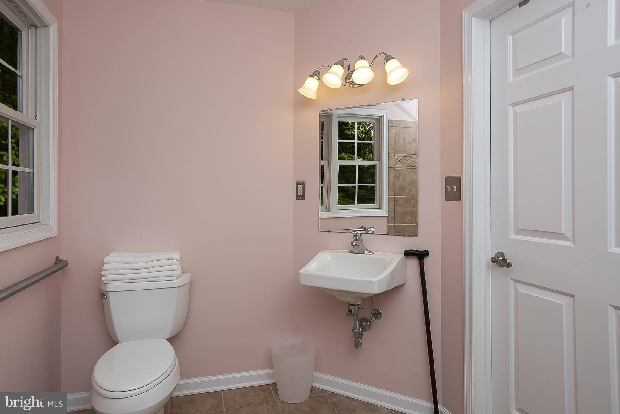 TIFFANY WOODS - Residential