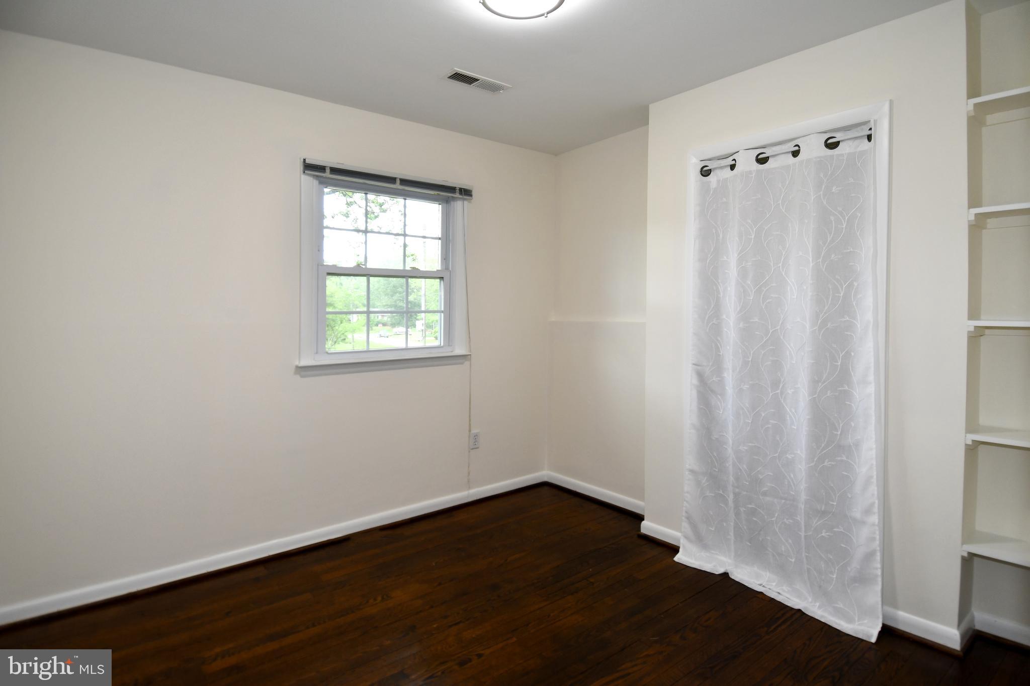 HILLSMERE ESTATES - Residential