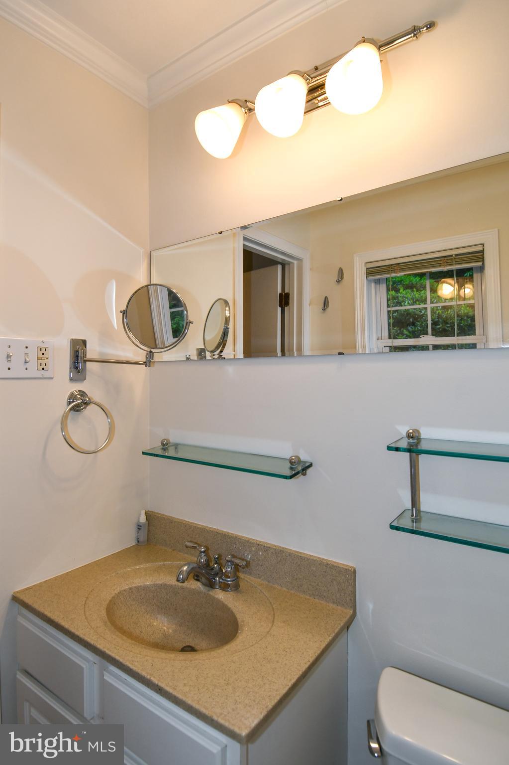HILLSMERE ESTATES - Residential