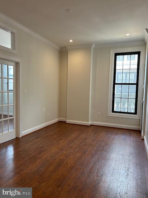 1 E CHASE STREET 305