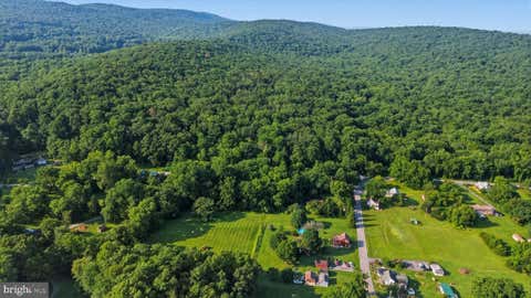 Homes For Sale - 21410 Swope Road<br/> BOONSBORO, MD 21713