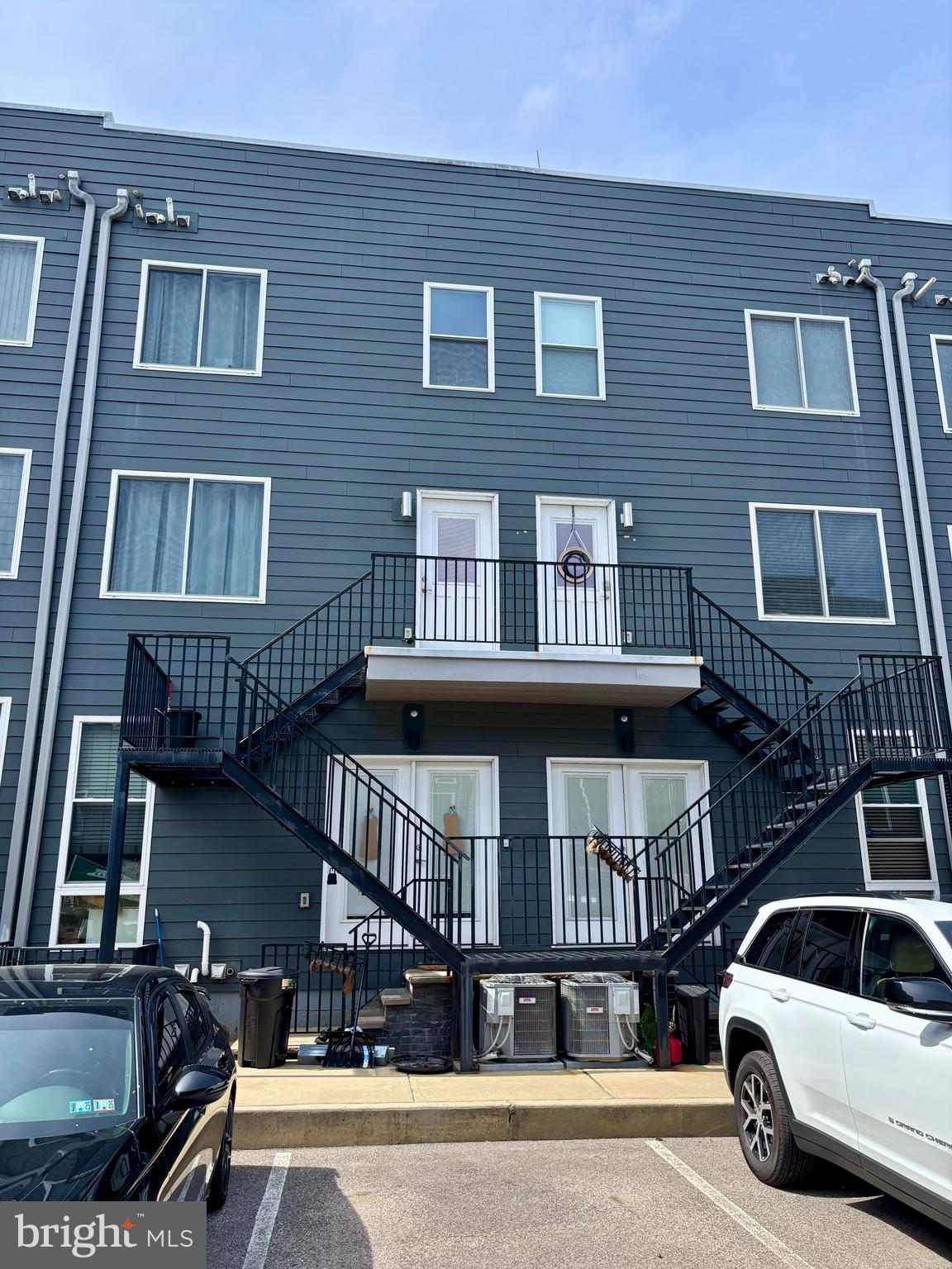 1219 N 5TH STREET 2