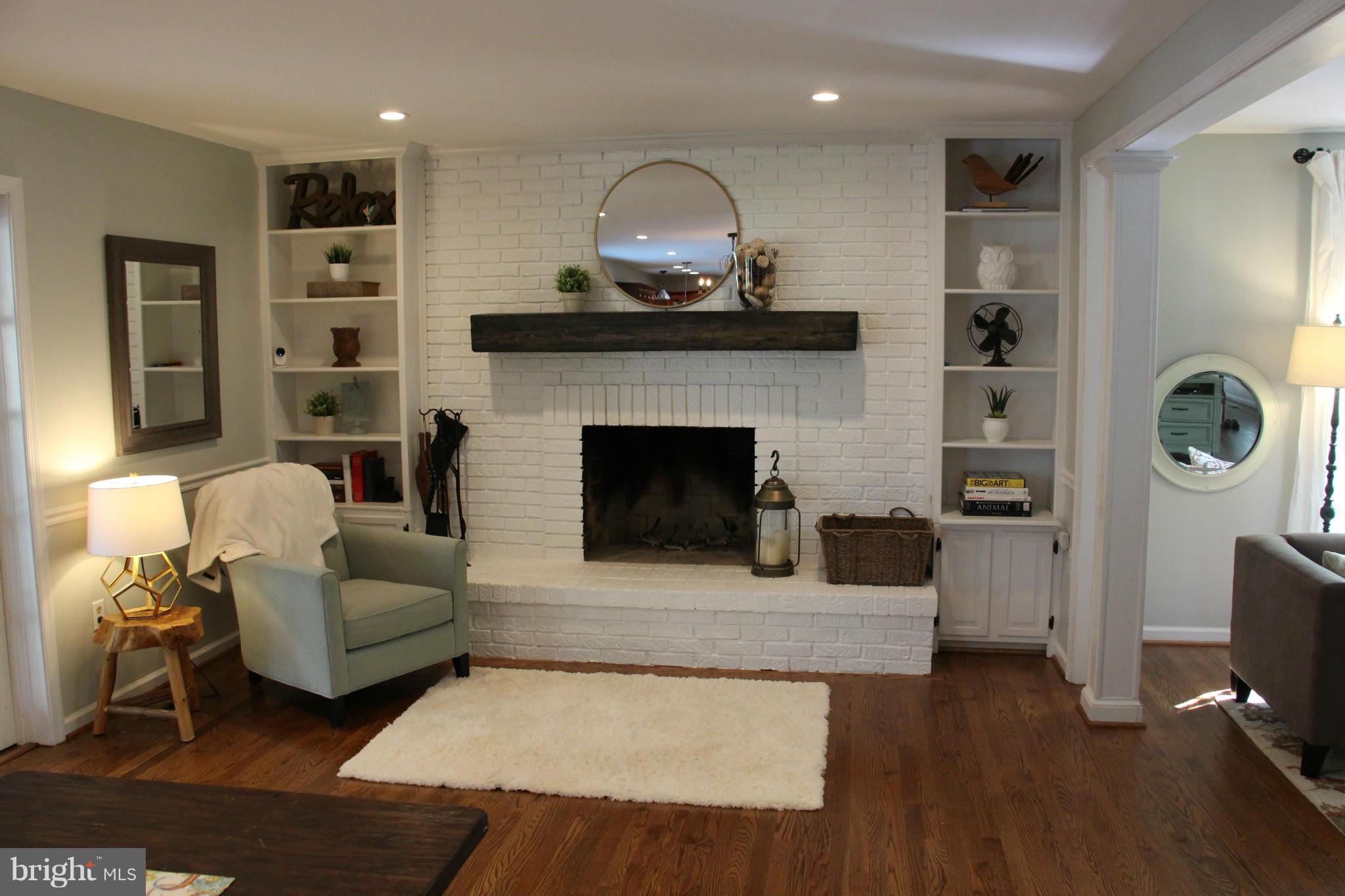 WINDSOR - Residential