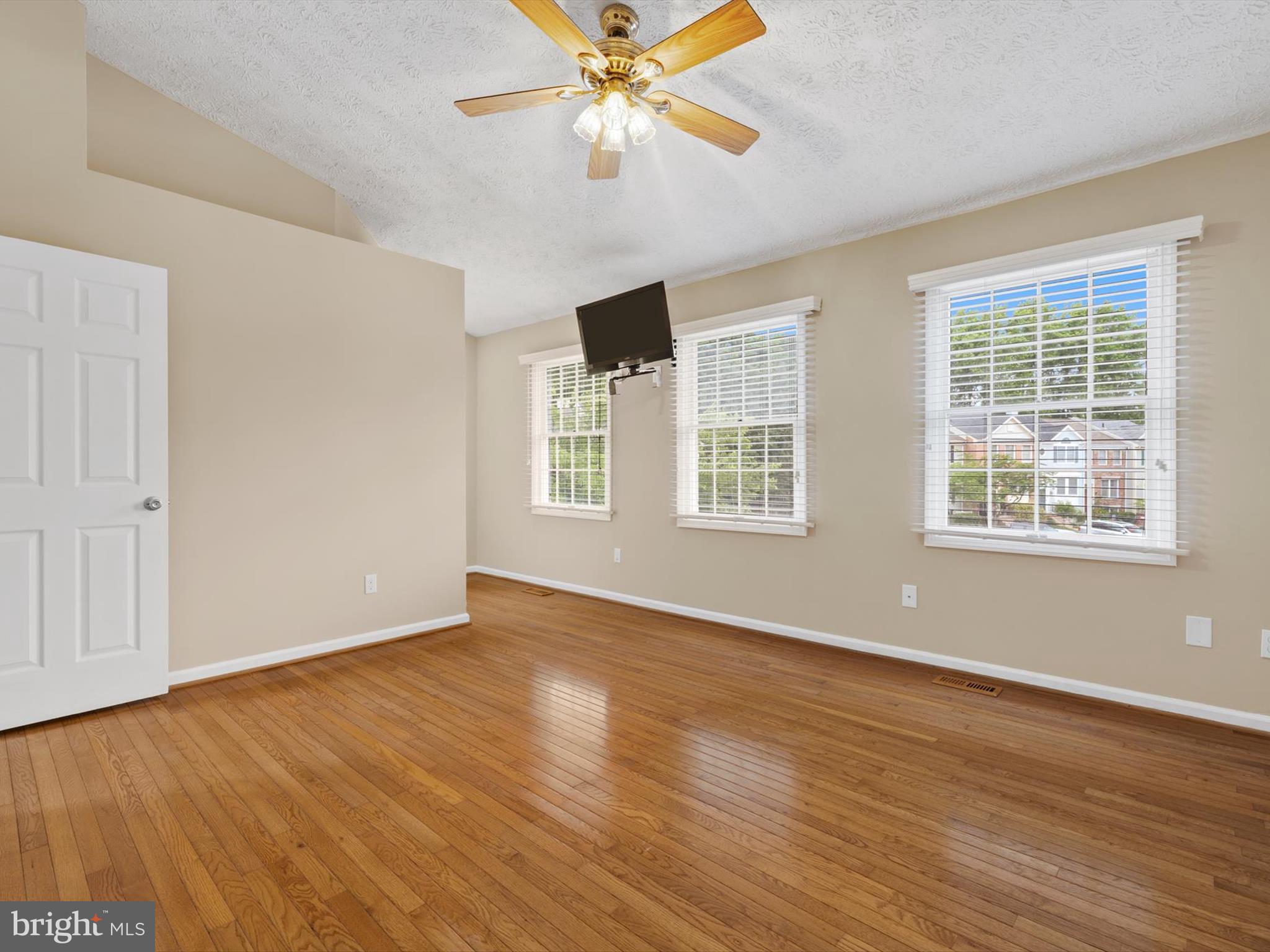 CHESTNUT HILL COVE - Residential