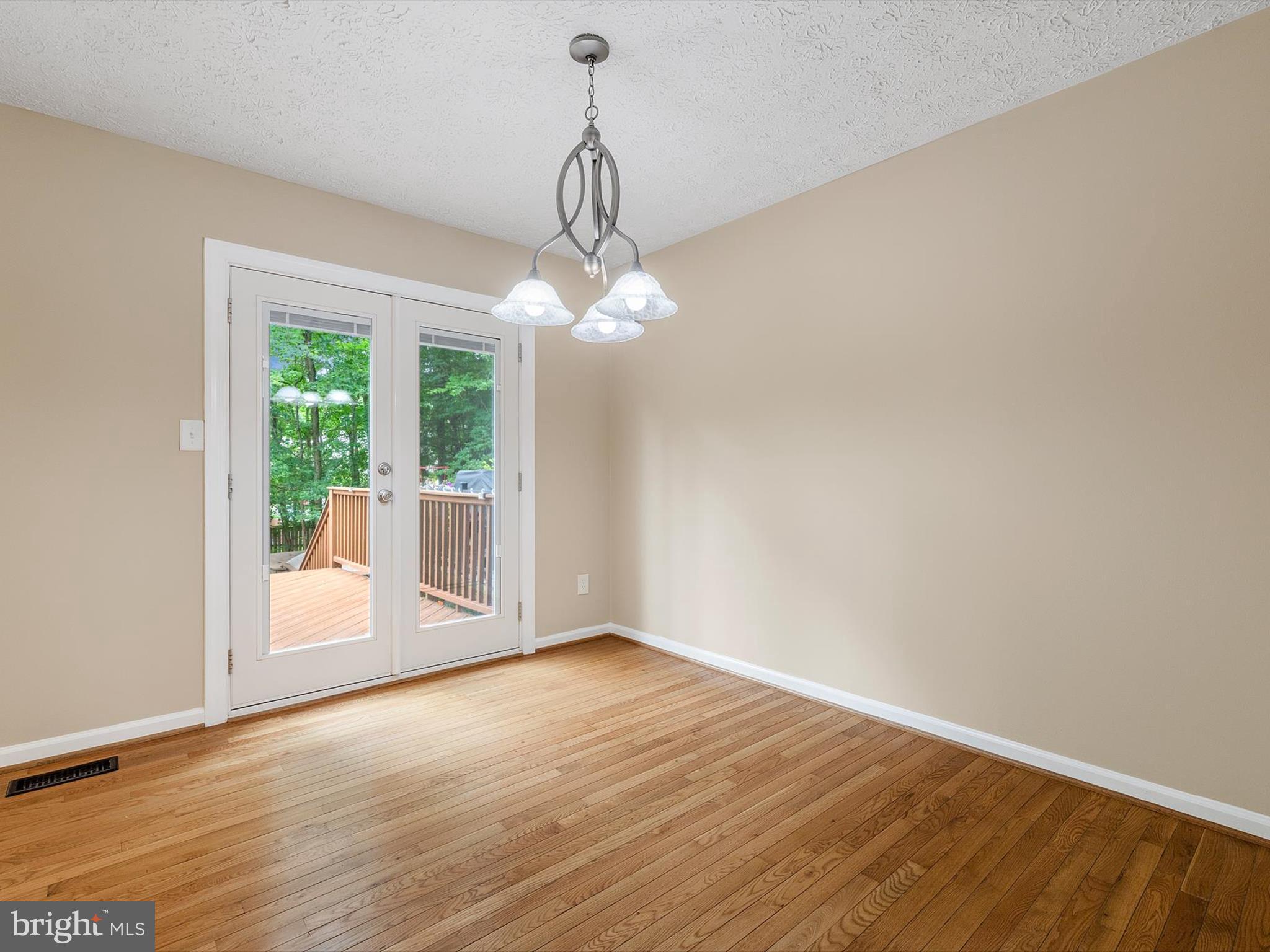 CHESTNUT HILL COVE - Residential