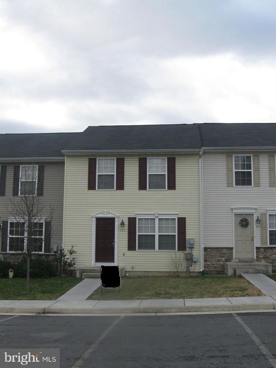 Located right off of Route 7 this town house is a great commuter property.  3 bedroom; 3.5 bath town home with 3 finished levels.  Full finished basement with full bath provides the opportunity for a 3rd bedroom.  Features deck off of kitchen; patio off of walk out basement.  Washer and dryer on 3rd floor.