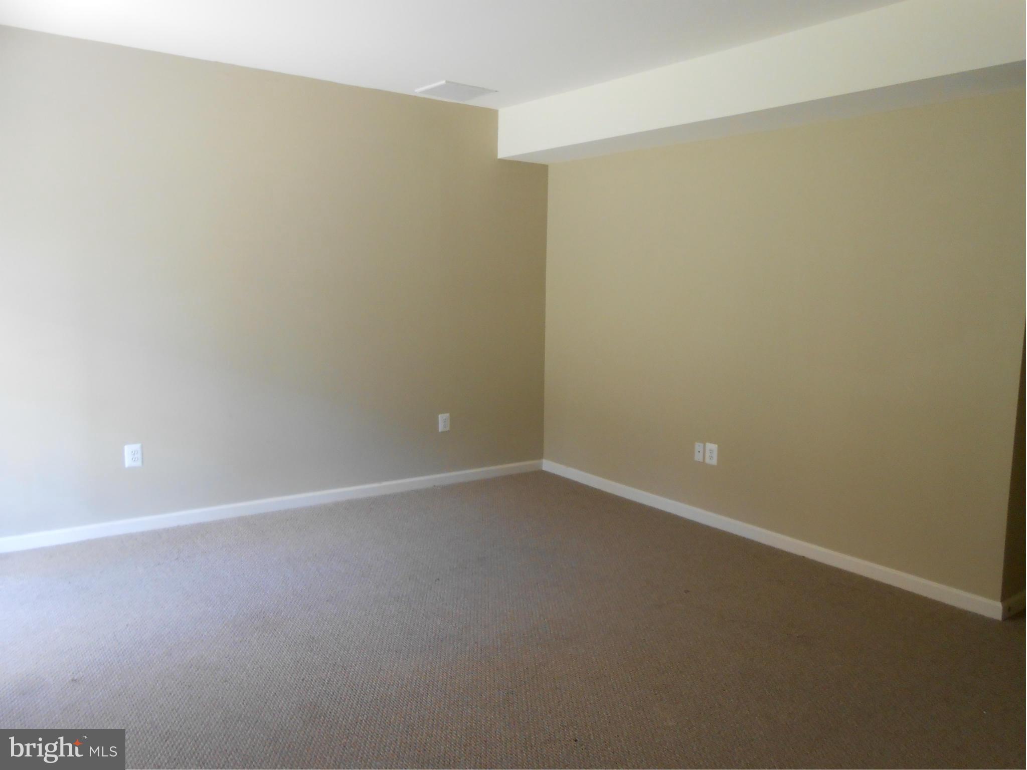 TOWNES AT EASTSIDE VILLG - Residential Lease