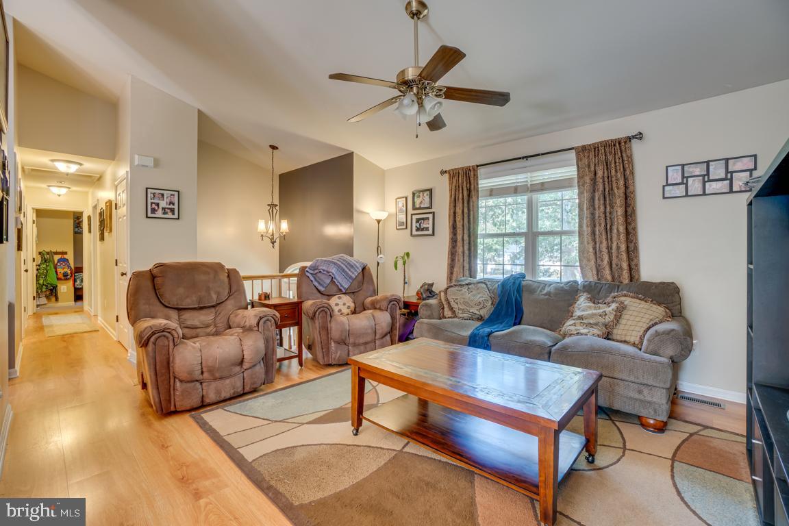 LAKE ARROWHEAD - Residential