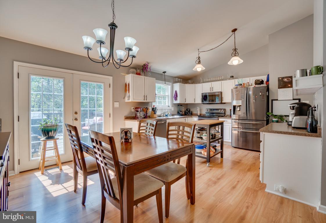 LAKE ARROWHEAD - Residential