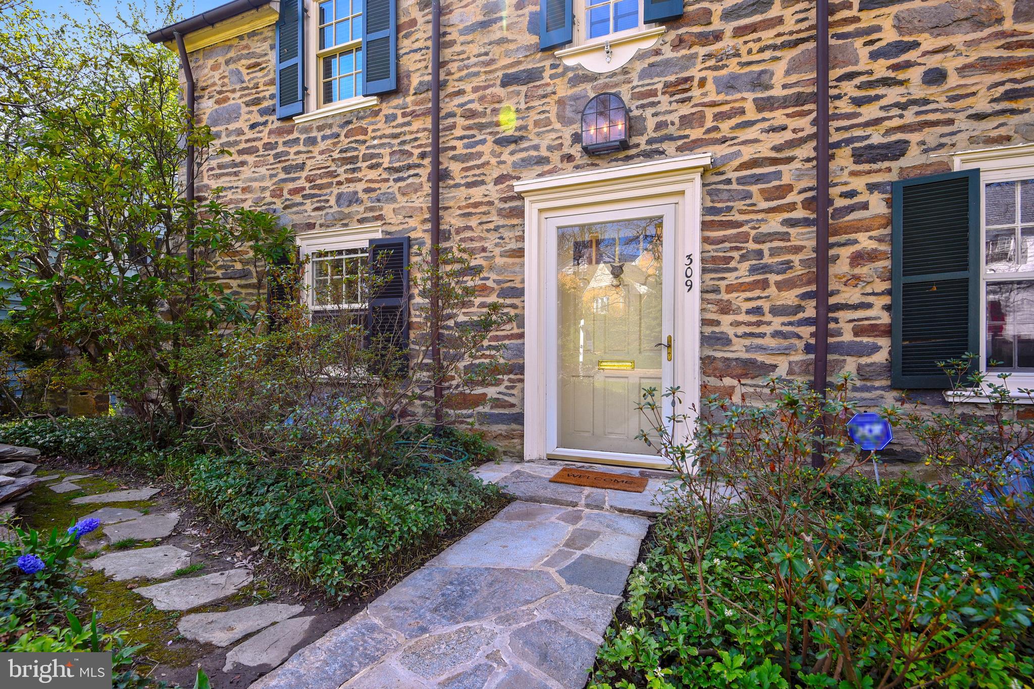 GREATER HOMELAND HISTORIC DISTRICT - Residential