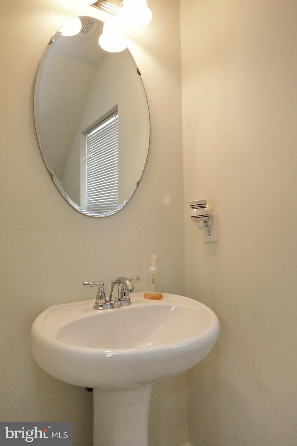 RICHFIELD STATION VILLAGE - Residential