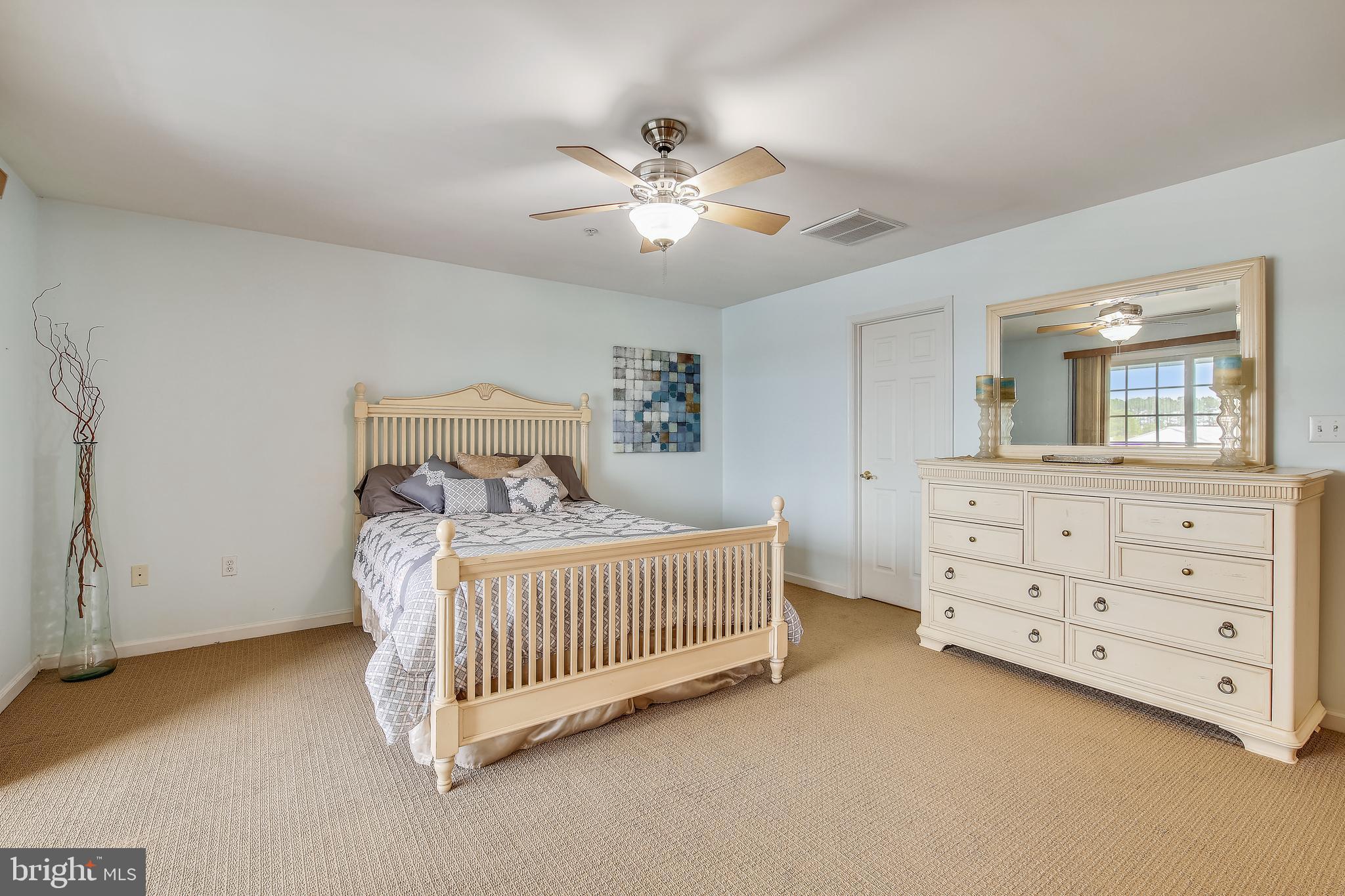 WATERS EDGE - Residential