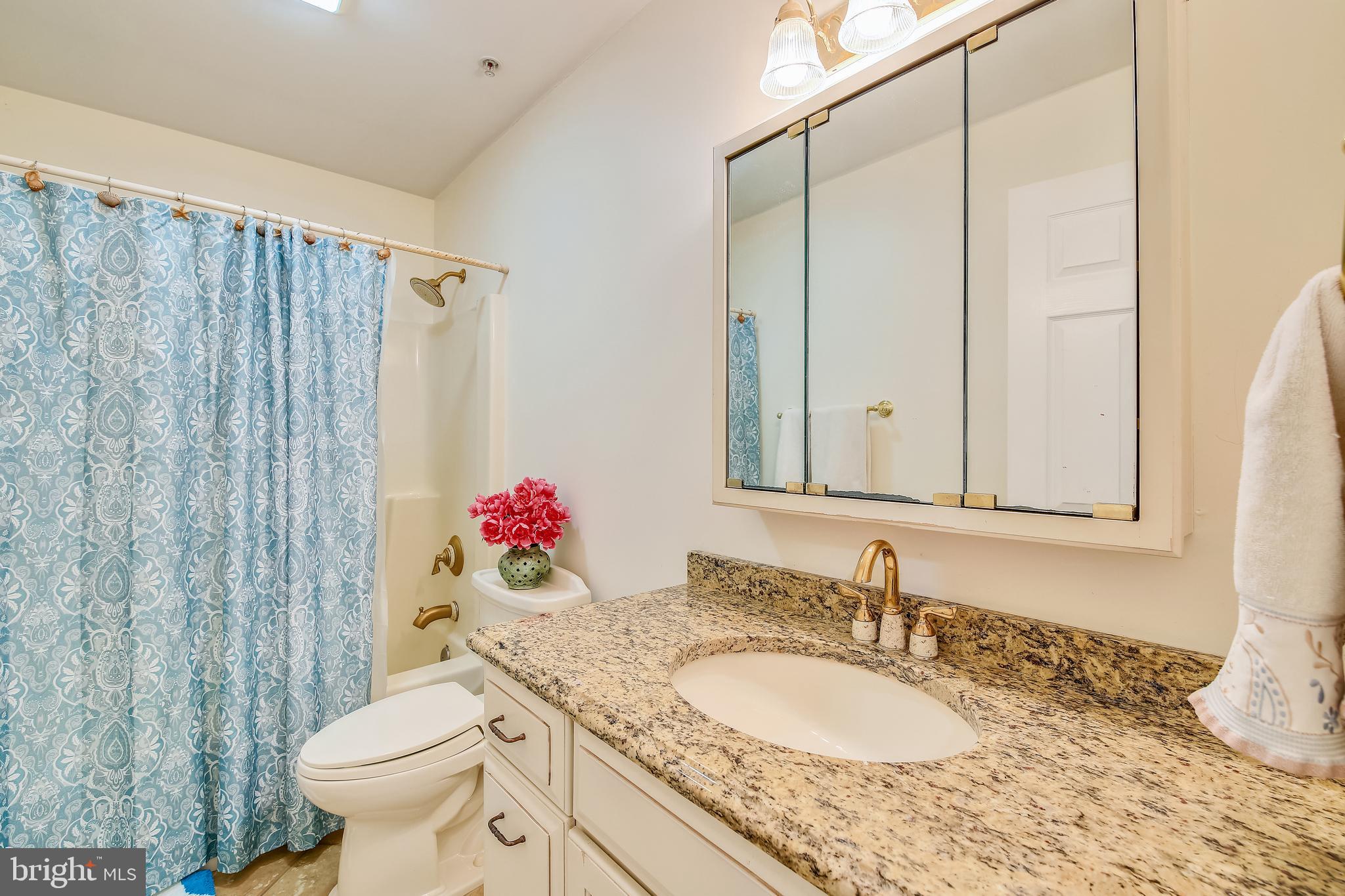 WATERS EDGE - Residential