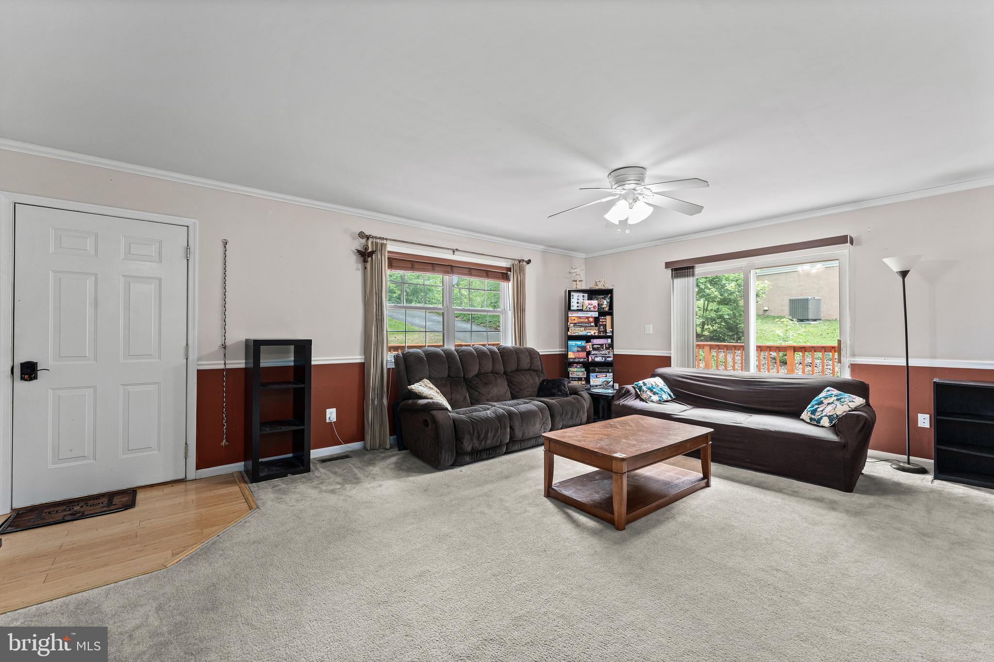 PRESIDENTIAL LAKES - Residential