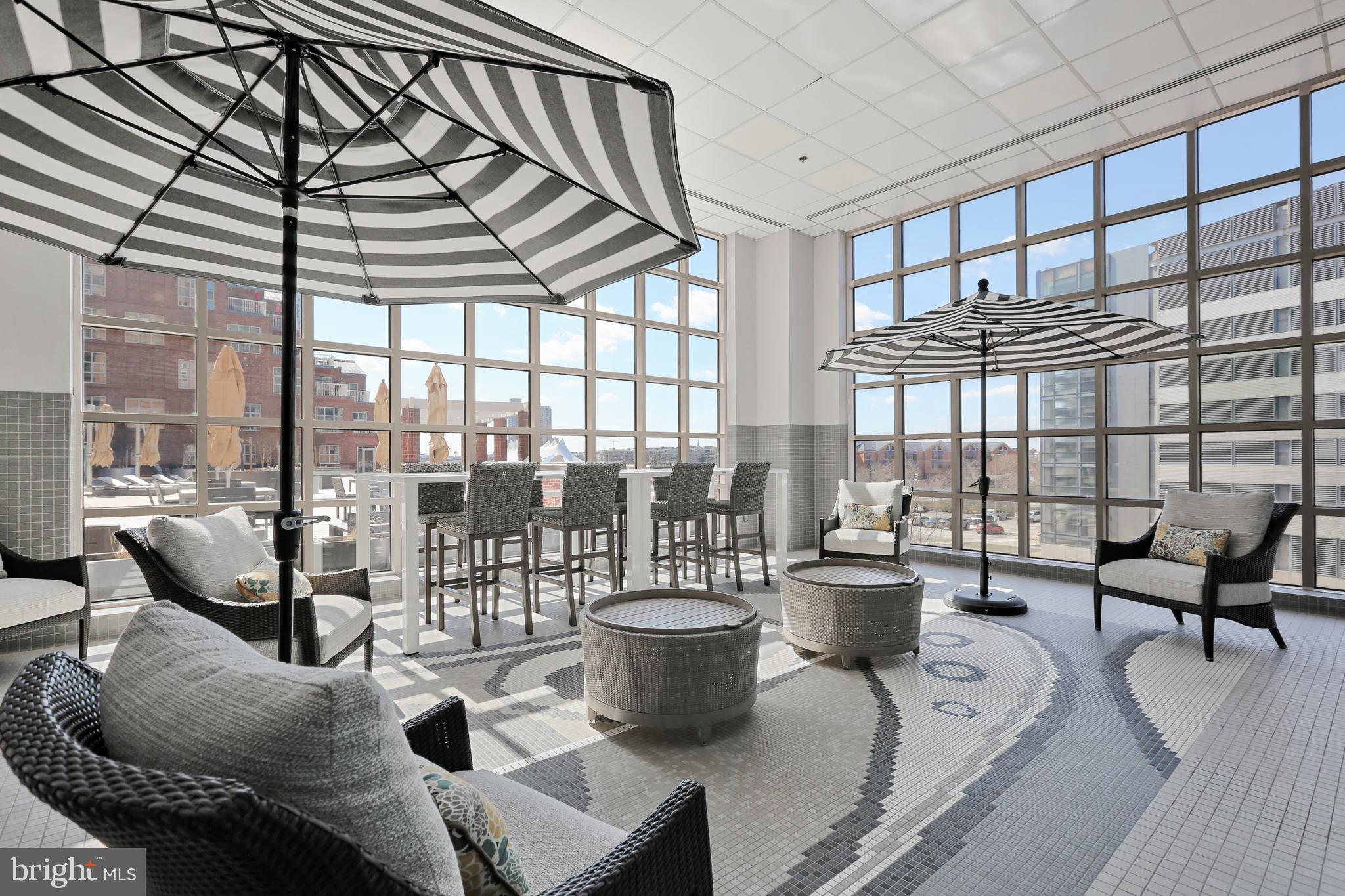 HARBOR EAST - Residential